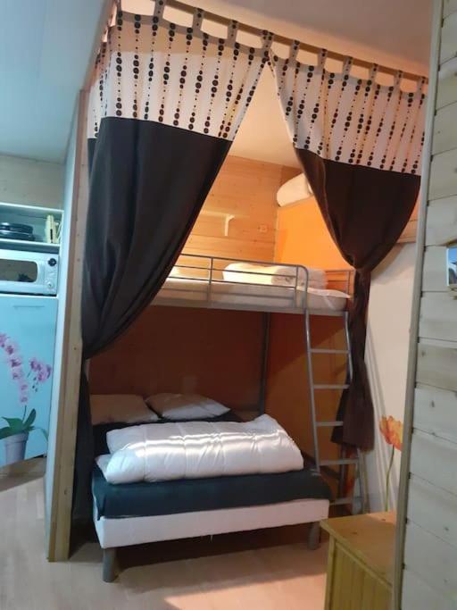 Bagnères-de-Luchon Appartement Face Au Thermes Et Au Calme מראה חיצוני תמונה
